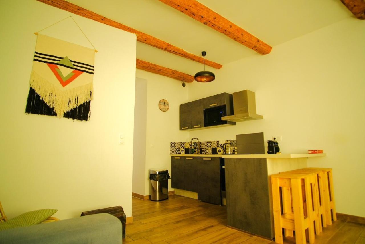 Ferienwohnung Coeur Panier - Charmant T2 Entierement Equipe Marseilles Exterior foto
